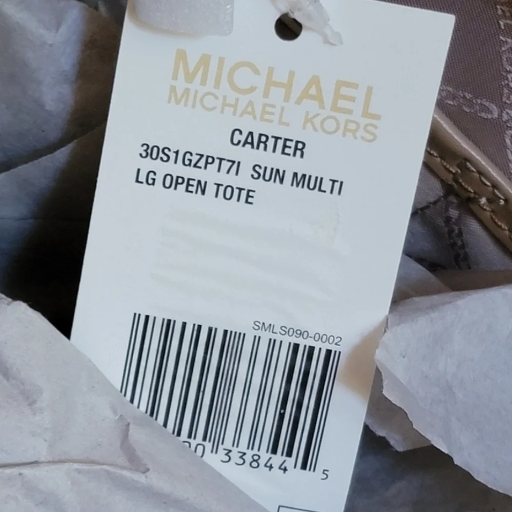 Michael Kors Carter LG Tote - Picture 6 of 8